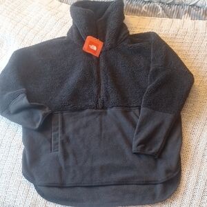 The North Face Charcoal Fleece Quarterzip Pullover Size S NWT